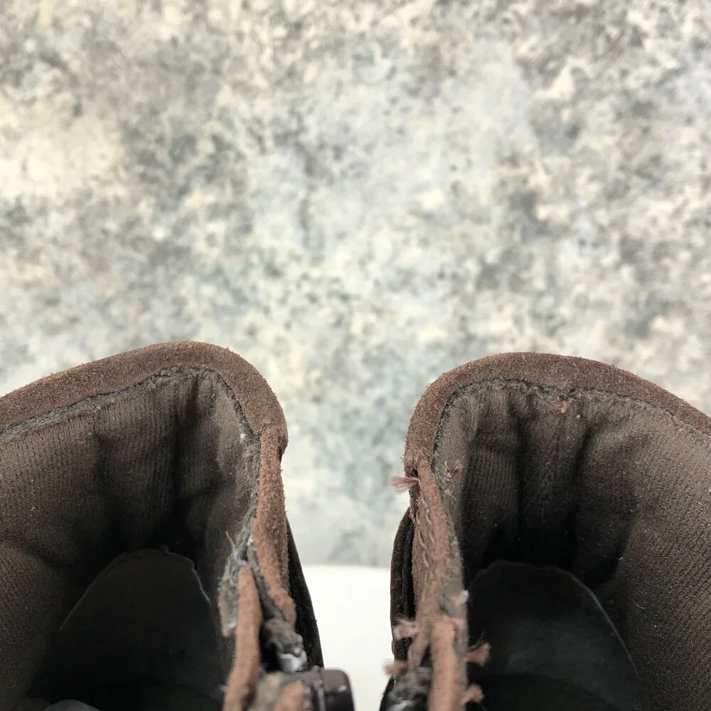 Clarks Womens Size 10M Scheme Act Q Brown Suede High Heel Side Zip Ankle Booties